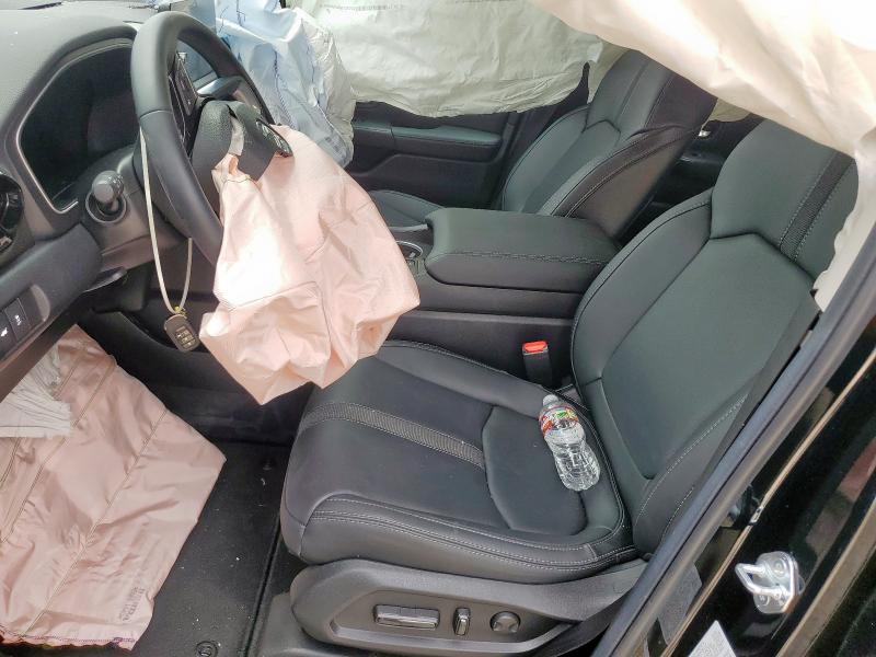 2025 HONDA PILOT TOUR 5FNYG2H70SB016778