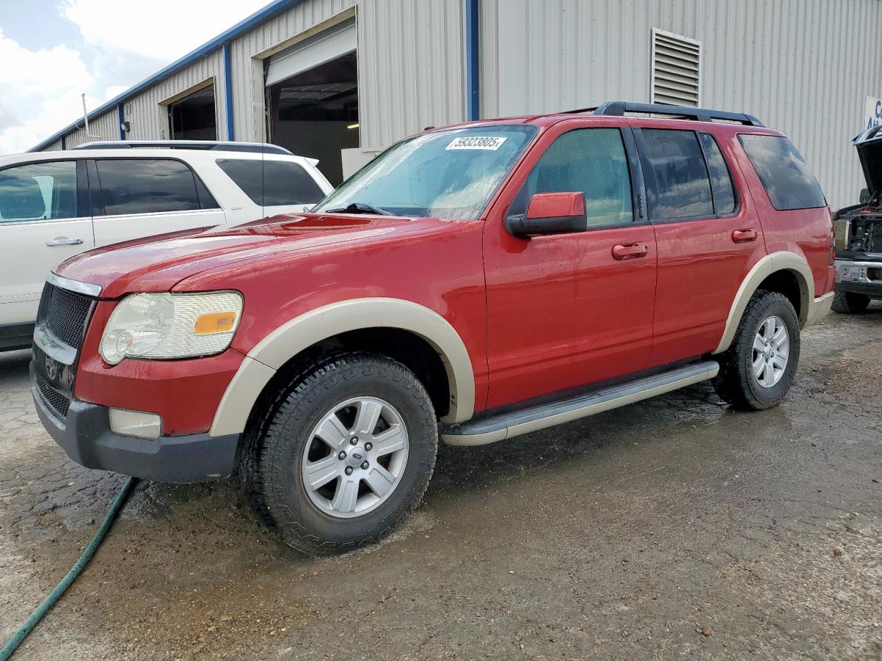 FORD EXPLORER EDDIE BAUER
