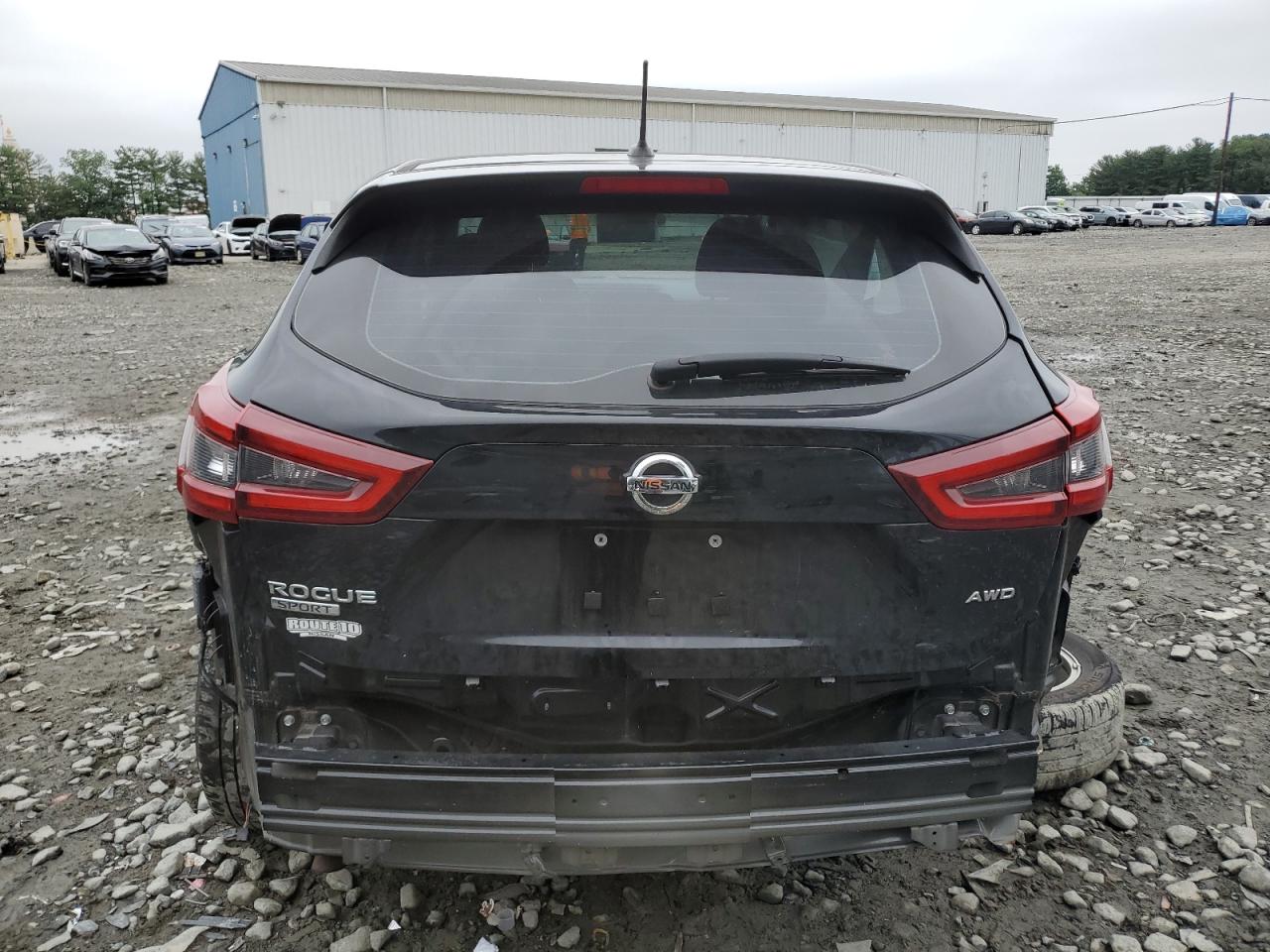 NISSAN ROGUE SPORT S