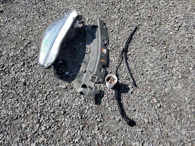 2017 FORD ESCAPE SE - 1FMCU9G90HUD69452