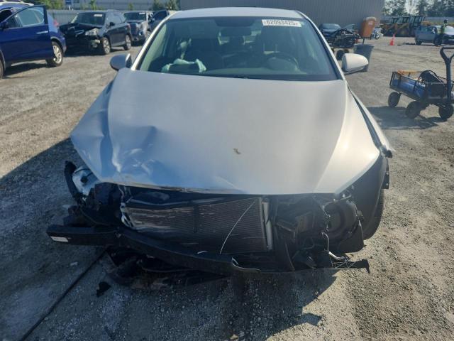 2018 HYUNDAI 230 5NPD84LF6JH361741