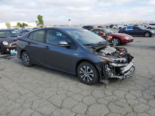Vin: jtdkarfp4l3160836, lot: 59370235, toyota prius le 20204