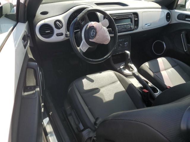 2012 VOLKSWAGEN BEETLE - 3VWJP7AT0CM621951