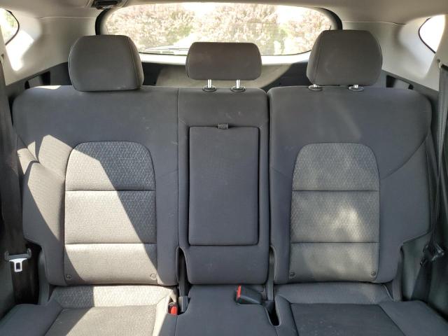2018 HYUNDAI TUCSON SE KM8J23A43JU688275