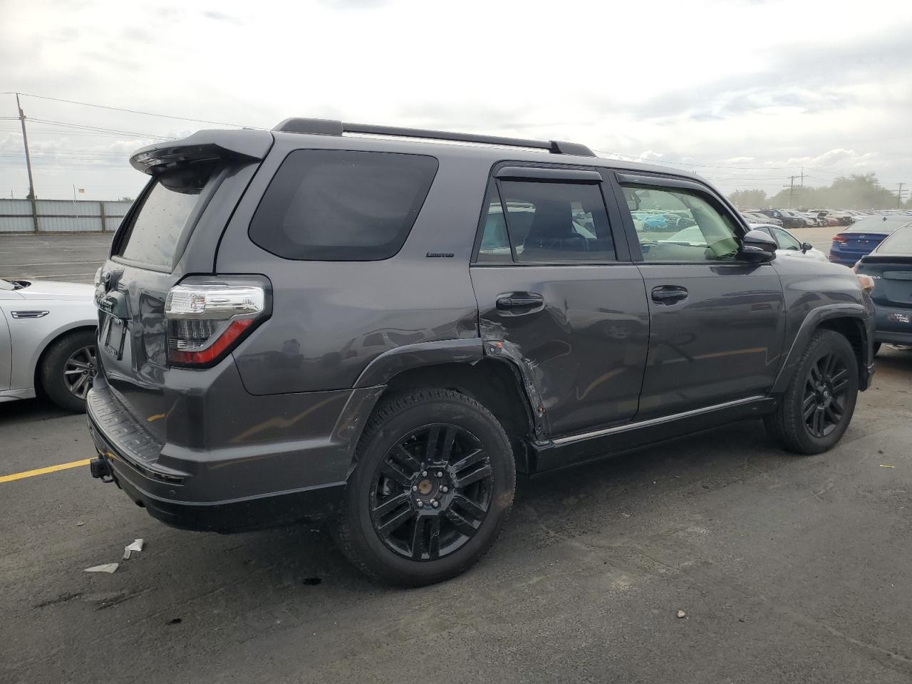 TOYOTA 4RUNNER SR5/SR5 PREMIUM