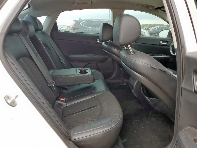 2018 KIA OPTIMA LX 5XXGT4L32JG188376