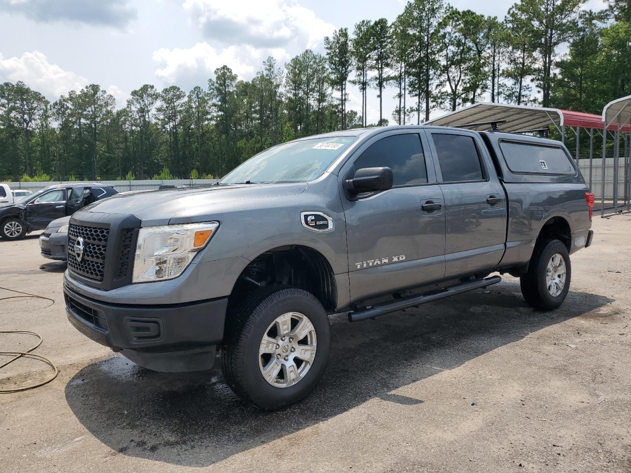 NISSAN TITAN S