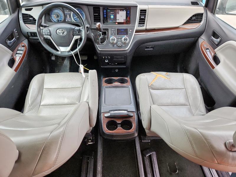 2015 TOYOTA SIENNA XLE - 5TDYK3DC4FS617099