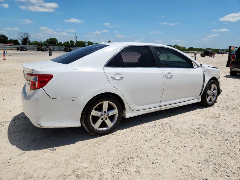 Vin: 4t1bf1fk7eu458720, lot: 59718365, toyota camry l 20143