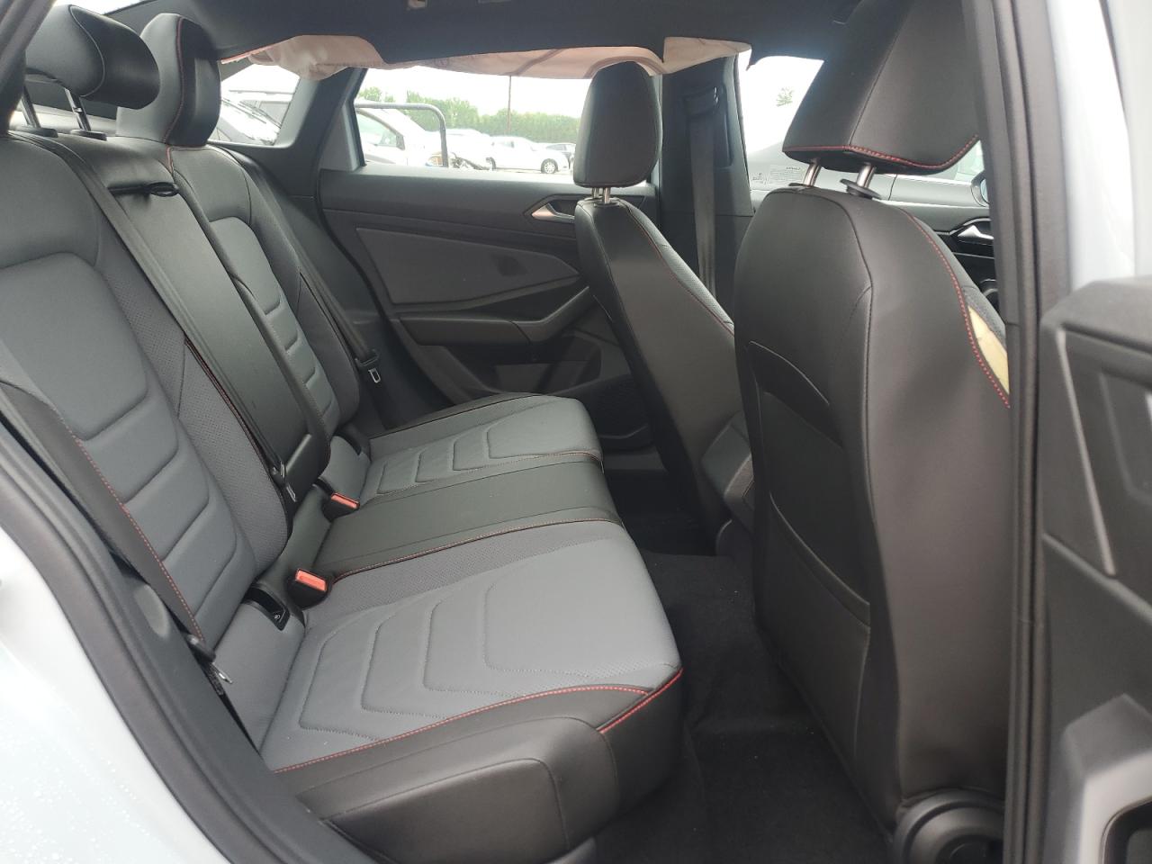 VOLKSWAGEN JETTA GLI AUTOBAHN