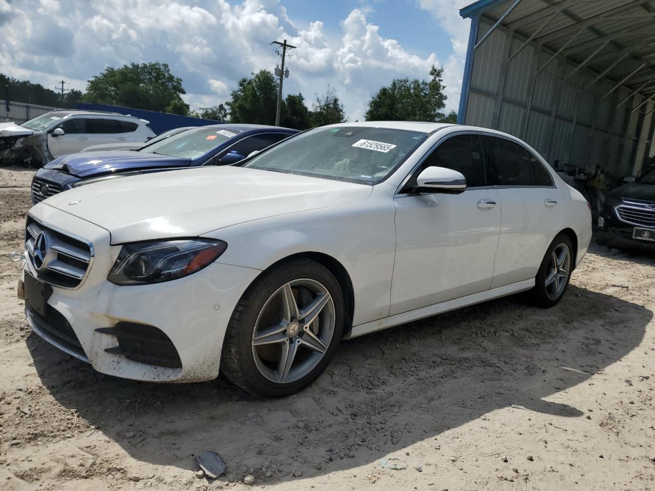 MERCEDES-BENZ E-CLASS 300