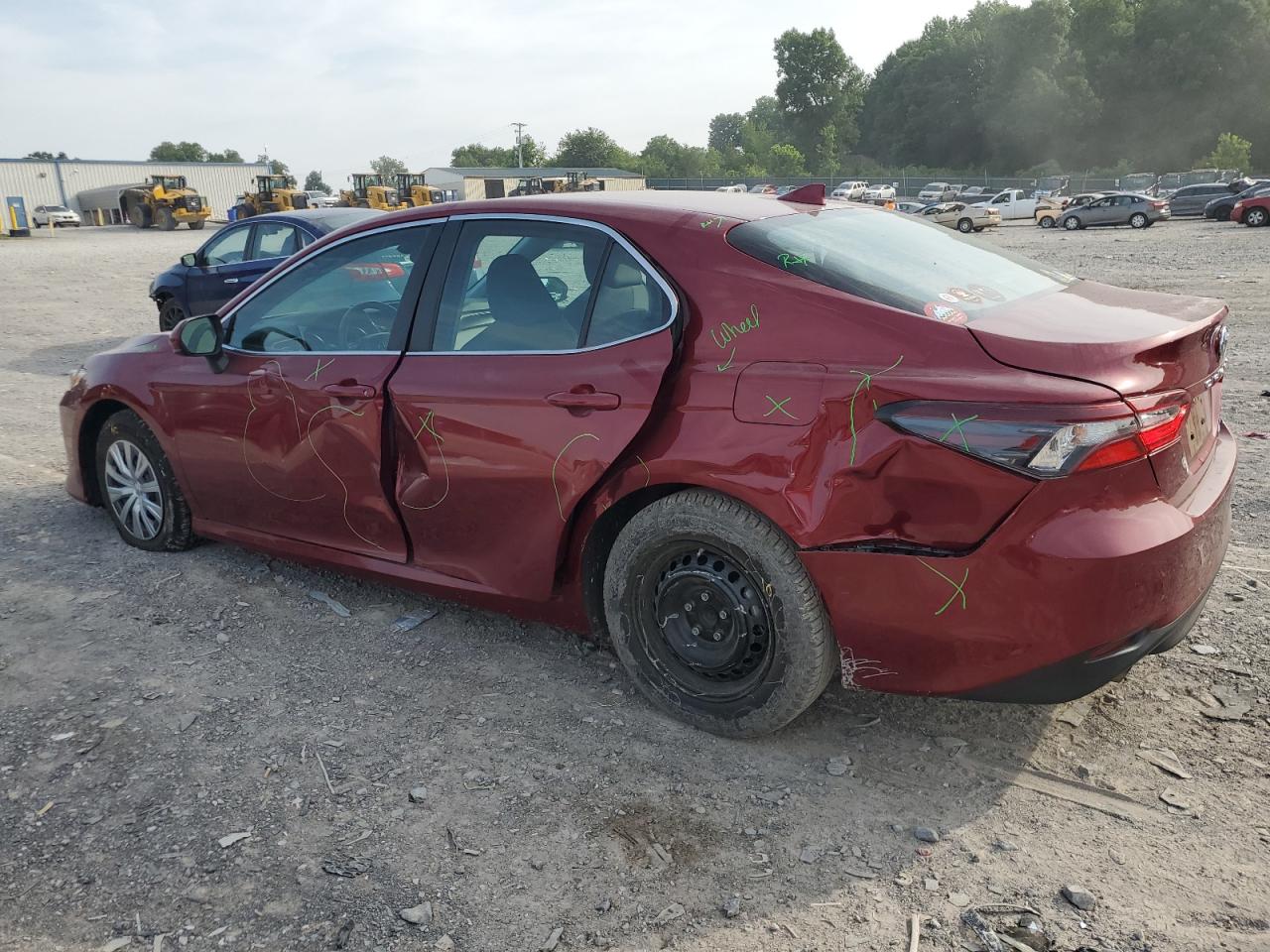Toyota Camry le 2022