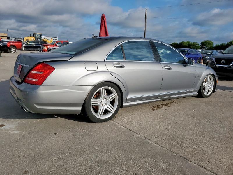 Vin: wddng7db7ca420509, lot: 62640905, mercedes-benz s-class 550 20123