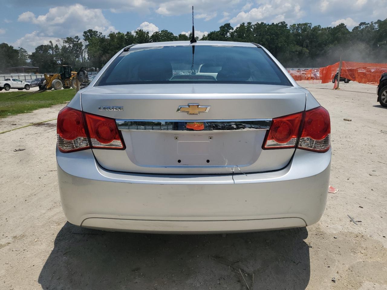 Chevrolet Cruze ls 2013