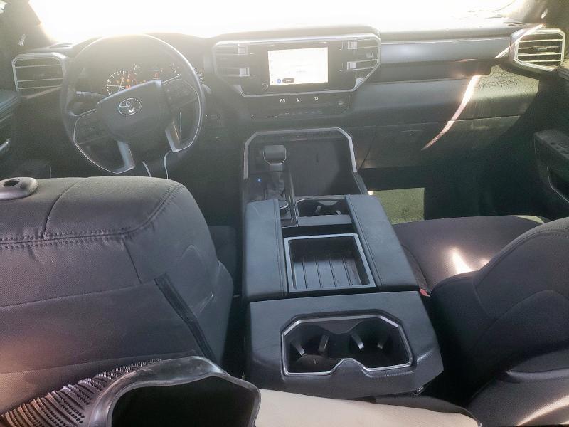 2025 TOYOTA TUNDRA CRE 5TFLA5DB4SX257935