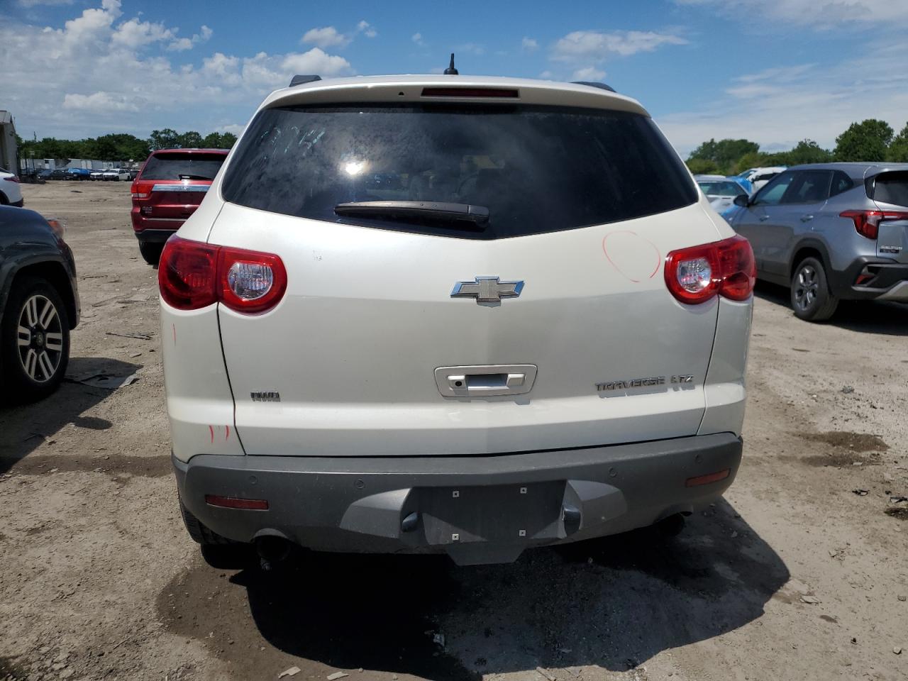 CHEVROLET TRAVERSE LTZ