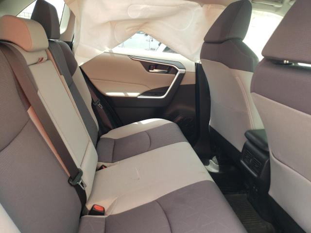 2019 TOYOTA RAV4 XLE - JTMRWRFV8KJ006932