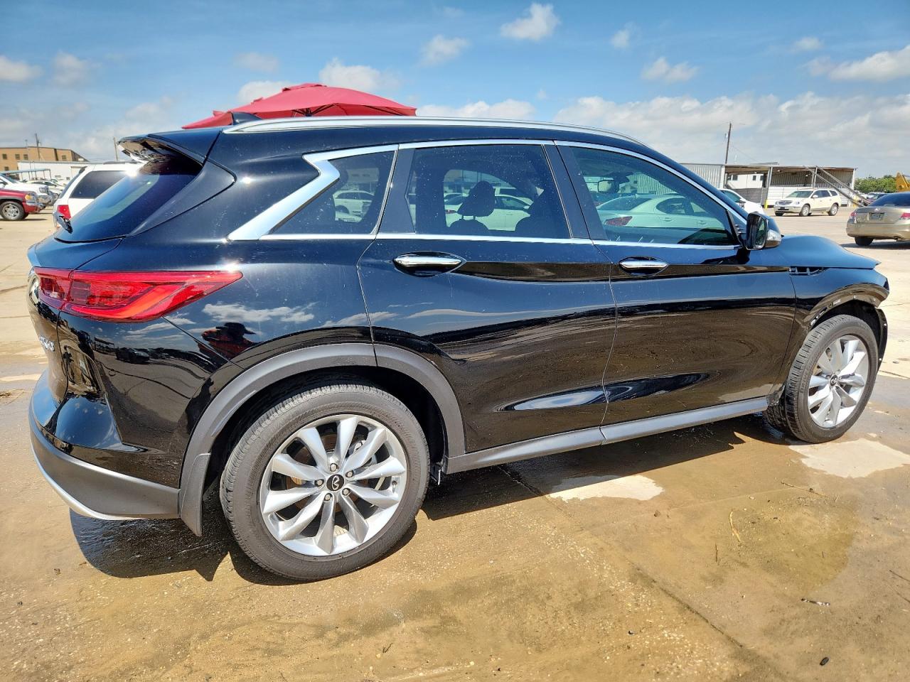 INFINITI QX50 LUXE