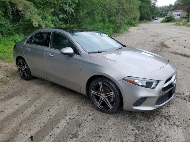 Vin: wdd3g4fb1kw035631, lot: 61694185, mercedes-benz a-class 220 4matic 20194