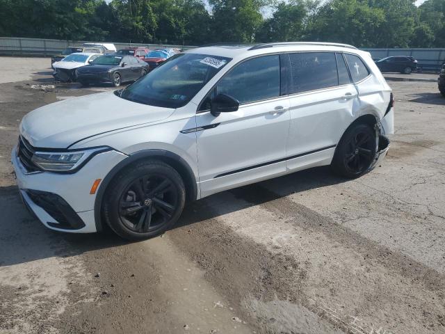 VOLKSWAGEN TIGUAN SE