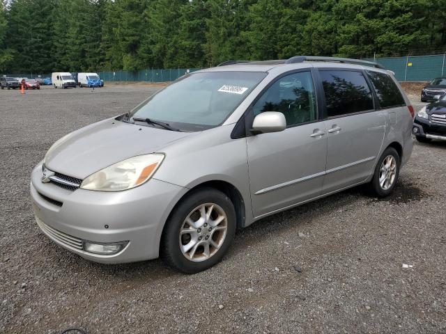 TOYOTA SIENNA XLE
