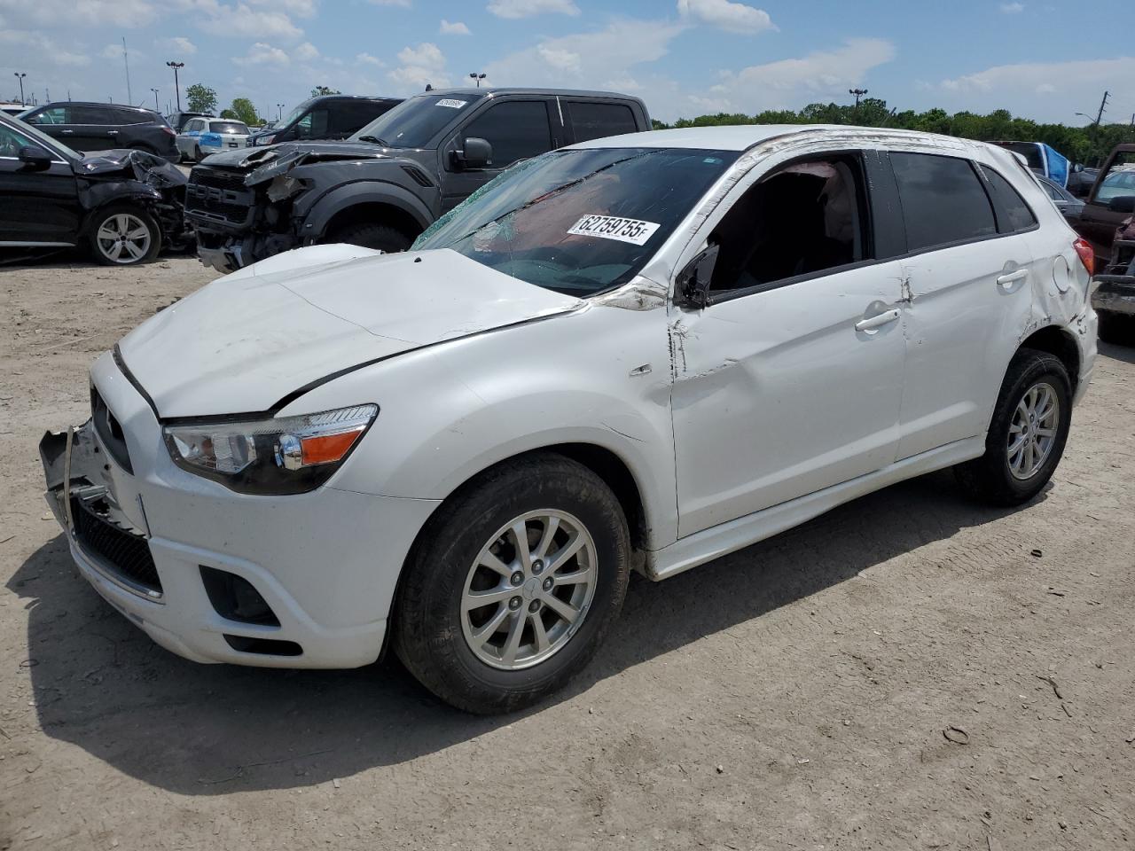 MITSUBISHI OUTLANDER ES