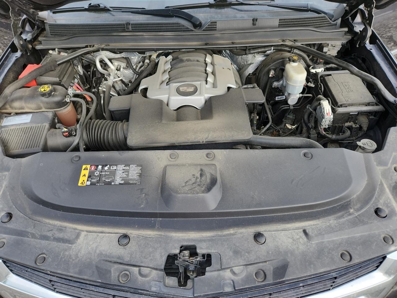 CADILLAC ESCALADE PREMIUM LUXURY