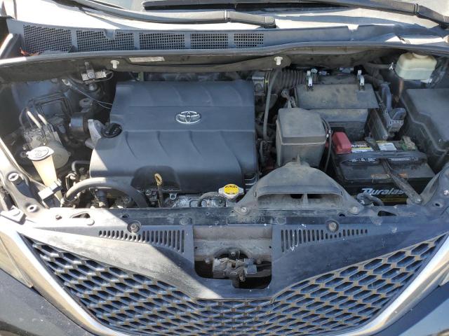 2016 TOYOTA SIENNA SE 5TDXK3DC1GS699645