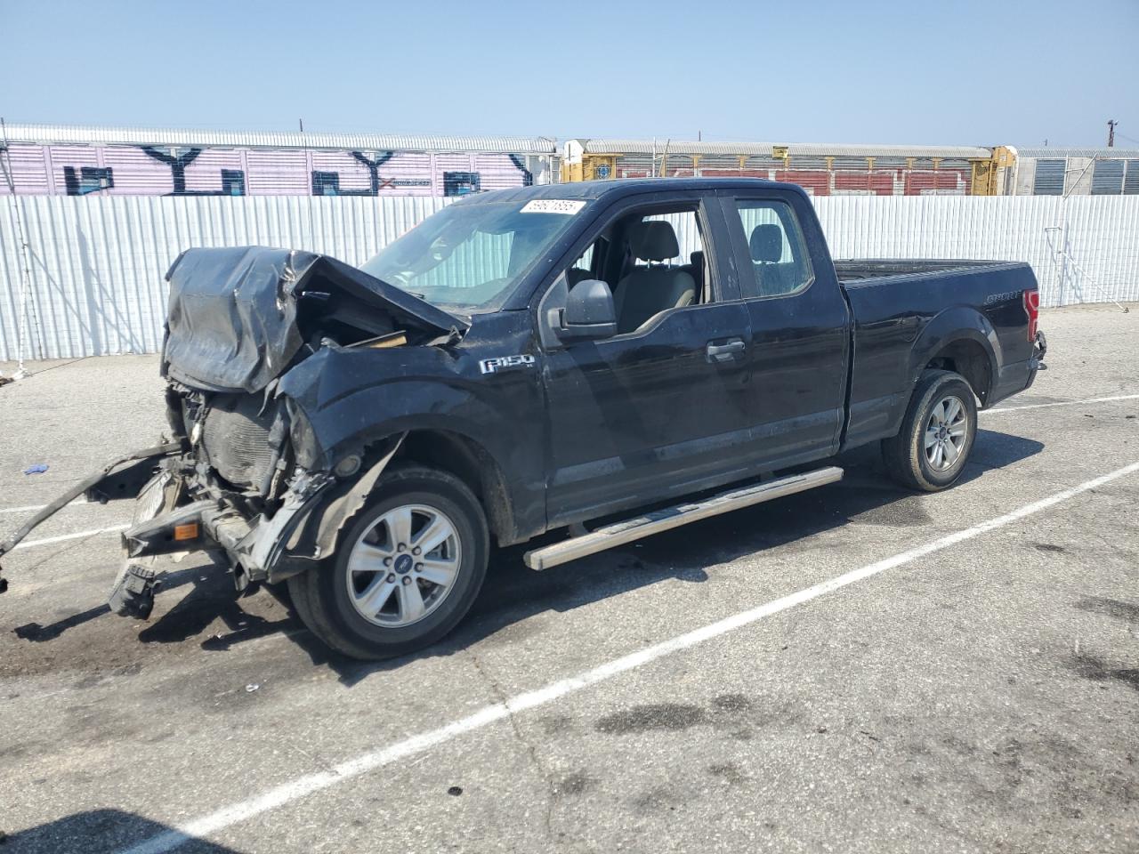 FORD F-150 SUPER CAB