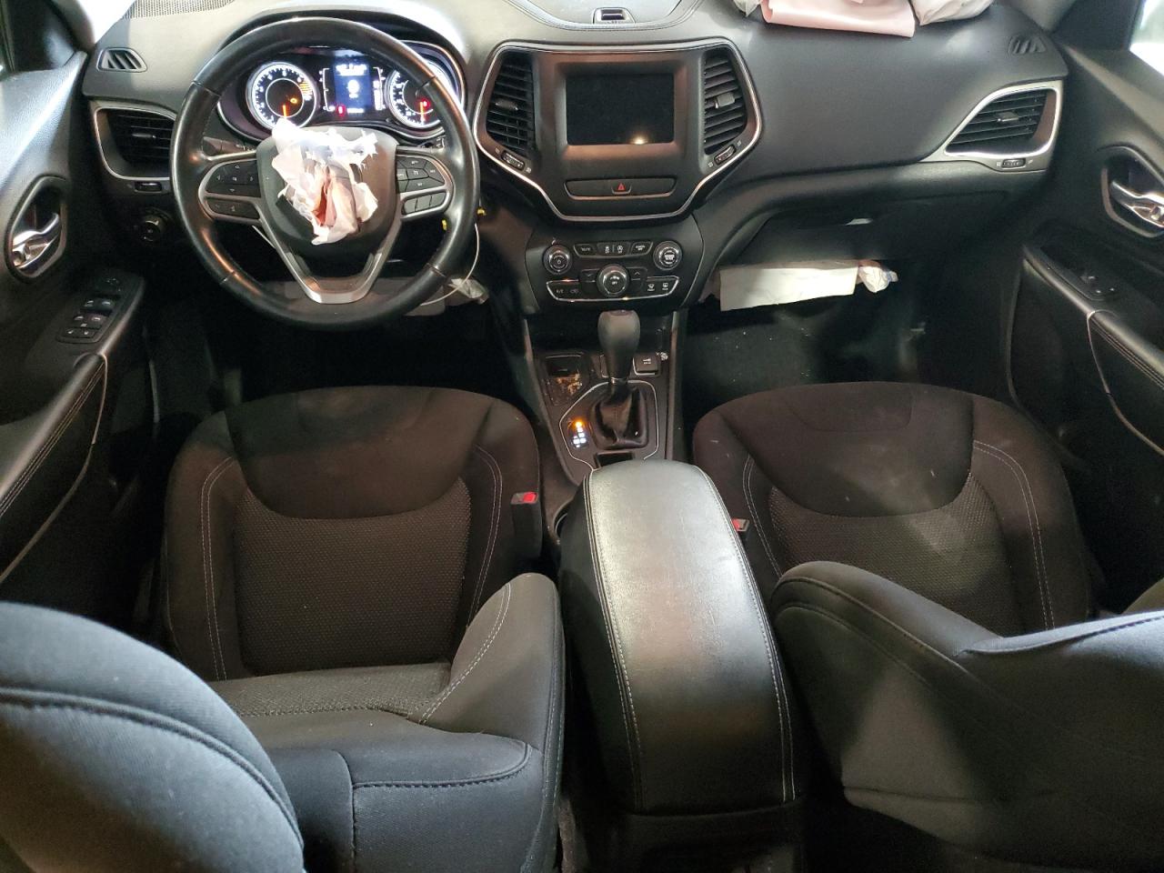 JEEP GRAND CHEROKEE LATITUDE