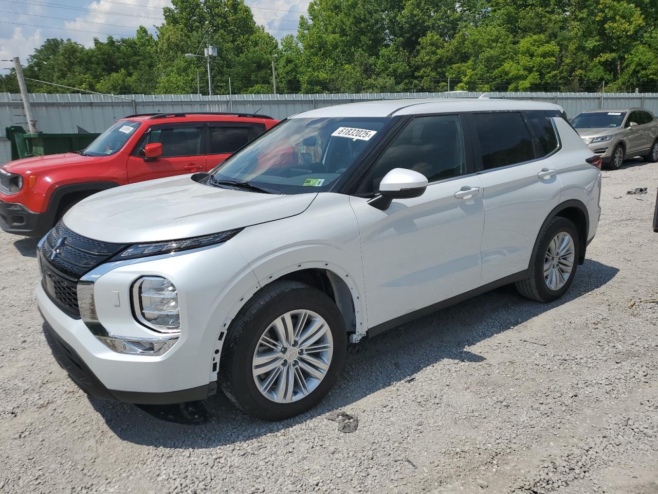 MITSUBISHI OUTLANDER ES