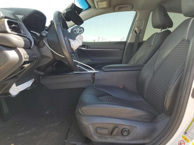 2018 TOYOTA CAMRY L 4T1B11HK7JU078461