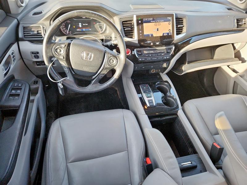 2016 HONDA PILOT TOUR 5FNYF6H98GB123290