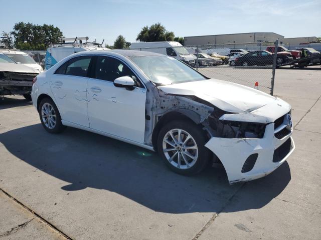 2019 MERCEDES-BENZ A 220 - WDD3G4EB7KW024683