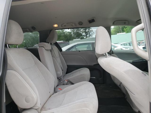 2017 TOYOTA SIENNA LE 5TDKZ3DC6HS779949
