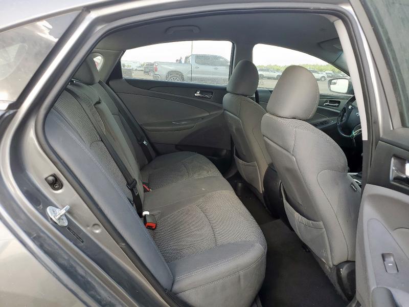 2014 HYUNDAI SONATA - 5NPEB4AC8EH929511