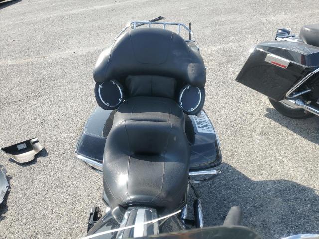 2011 HARLEY-DAVIDSON FLHTK 1HD1KEM17BB655440