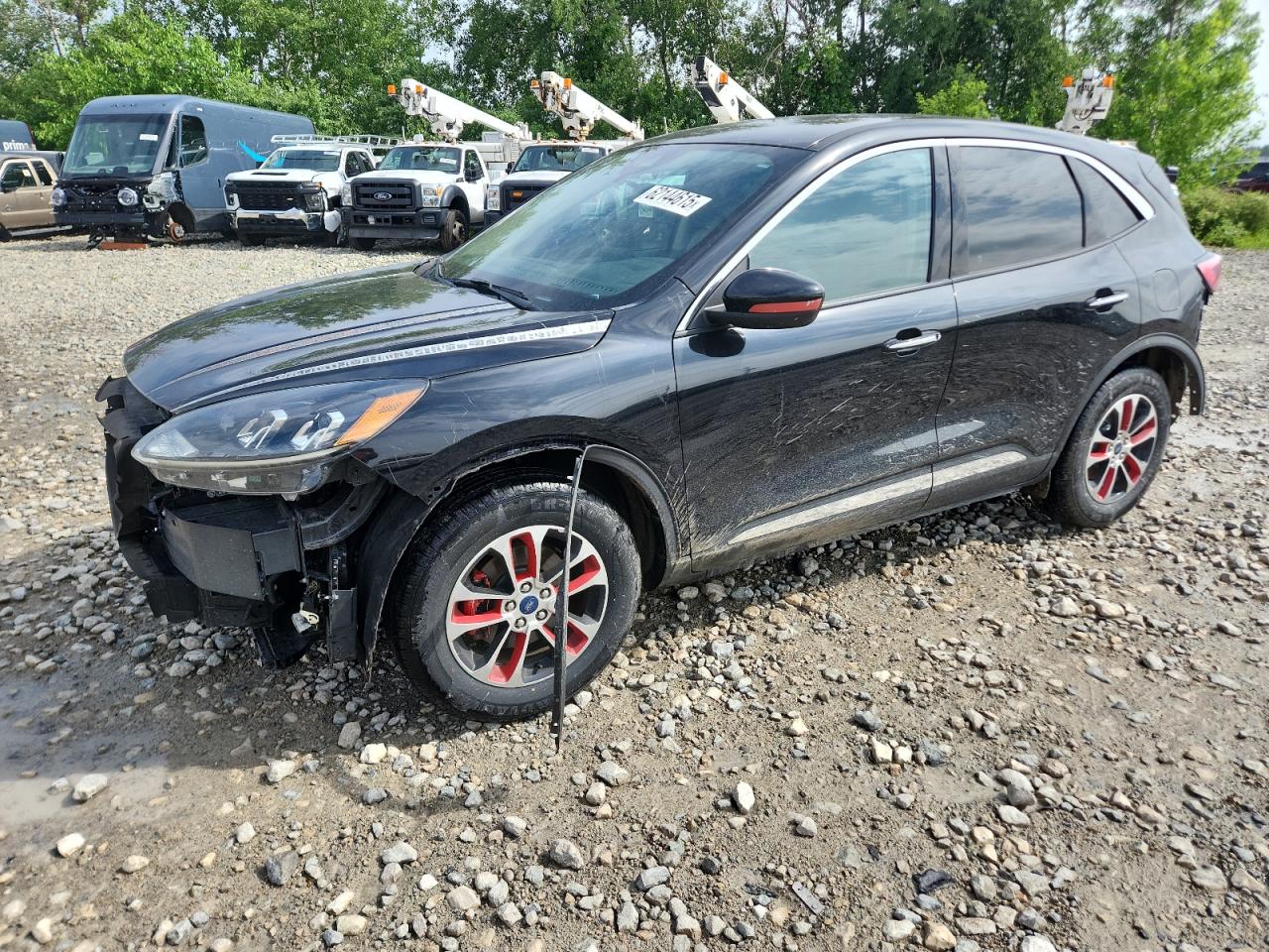 FORD ESCAPE SE