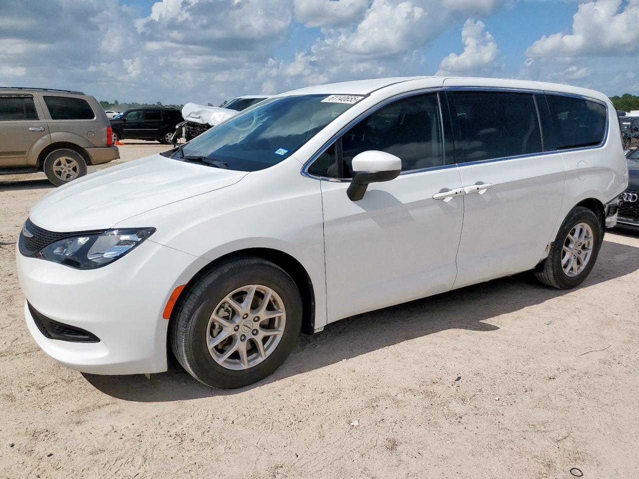CHRYSLER VOYAGER LX