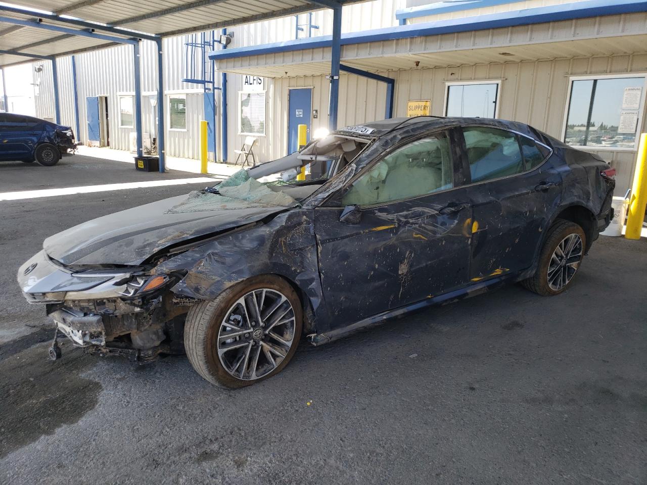 TOYOTA CAMRY XSE