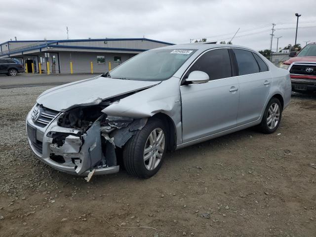 VOLKSWAGEN JETTA WOLF 2007 silver  gas 3VWEF71K57M138599 photo #1