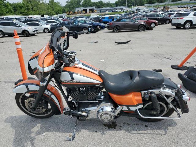 2010 HARLEY-DAVIDSON FLHX 1HD1KB414AB652475