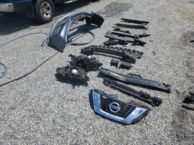 2017 NISSAN ROGUE S - KNMAT2MT6HP503465