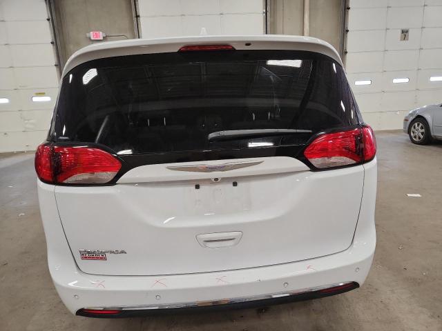 2018 CHRYSLER PACIFICA T - 2C4RC1BG4JR142826