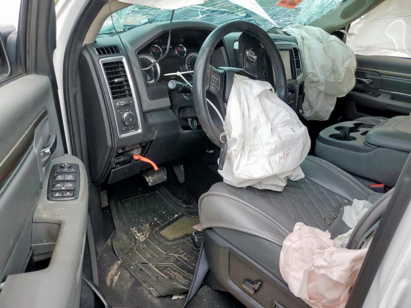 2017 RAM 1500 SLT - 1C6RR6GTXHS741442