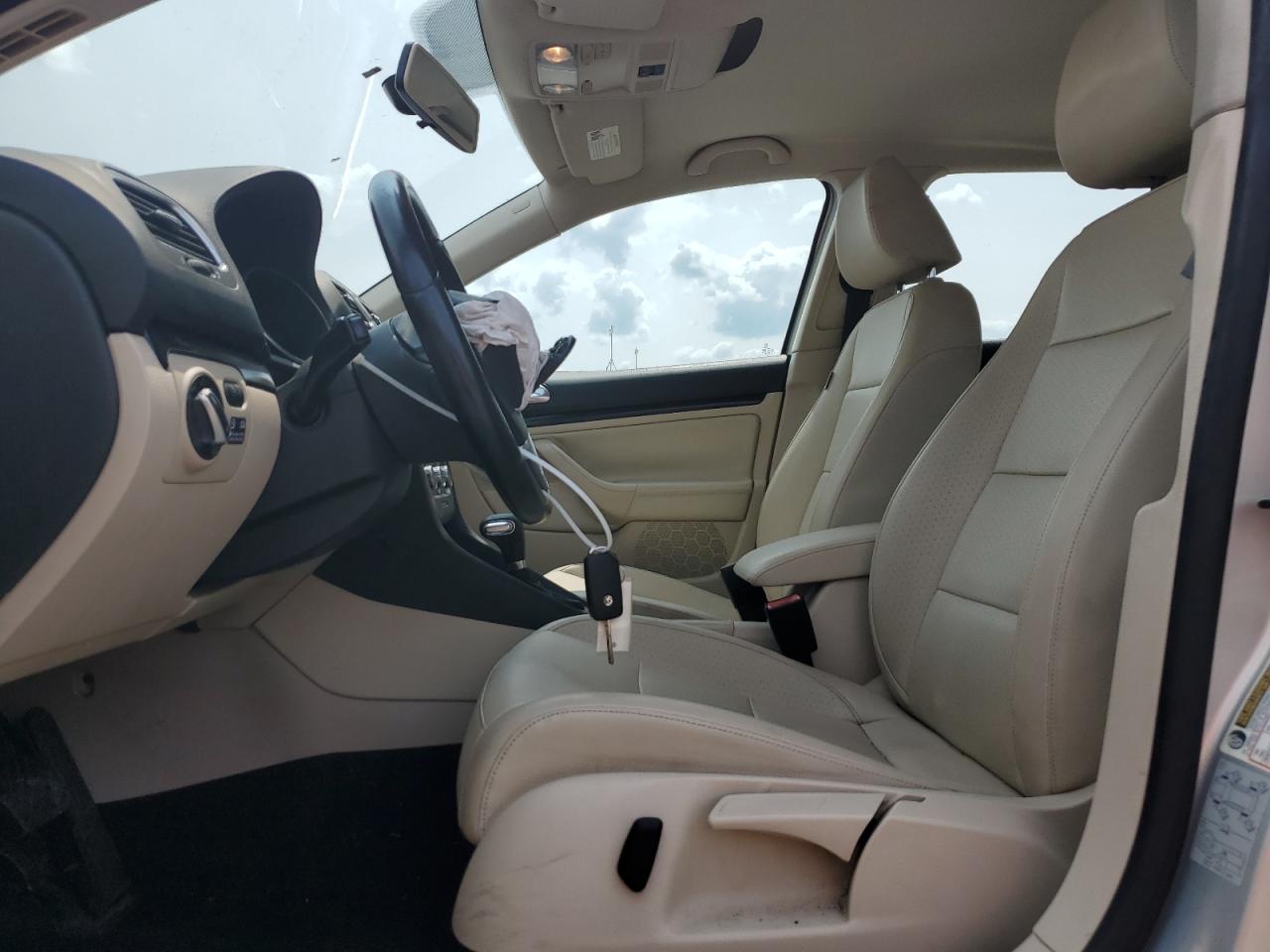 VOLKSWAGEN JETTA TDI