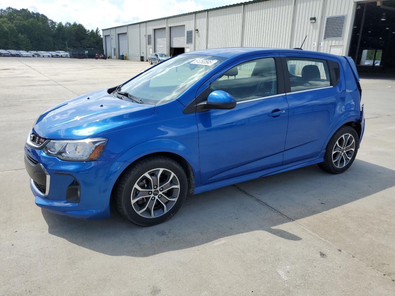 Lot #3292325271 2018 CHEVROLET SONIC LT