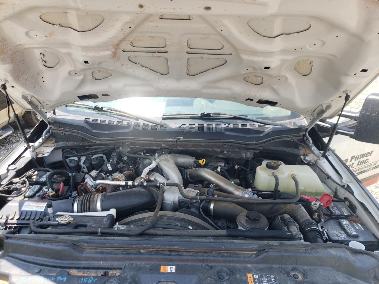 FORD F-550 SUPER DUTY