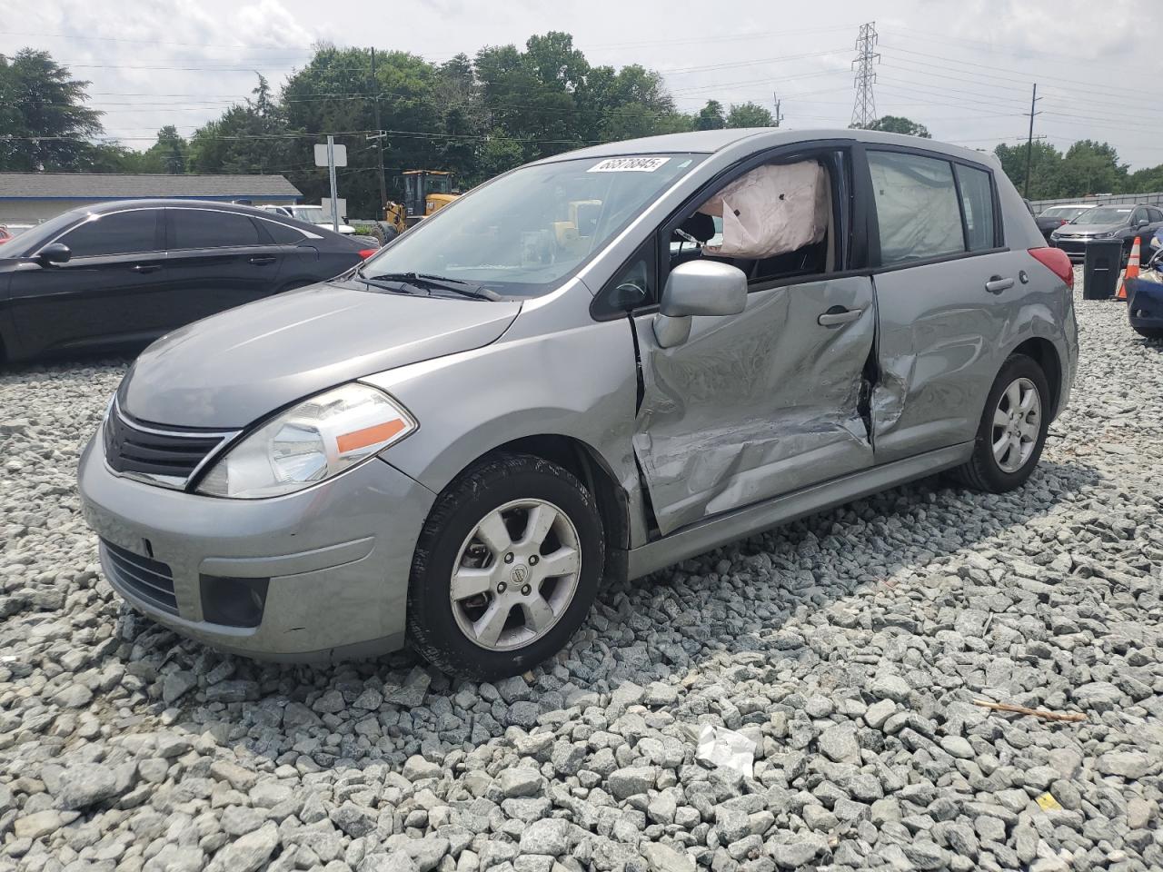 NISSAN VERSA S