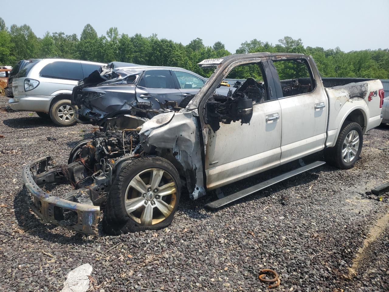 FORD F-150 SUPERCREW